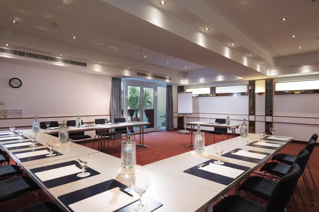 Ibis Styles Offenburg City Perniagaan gambar