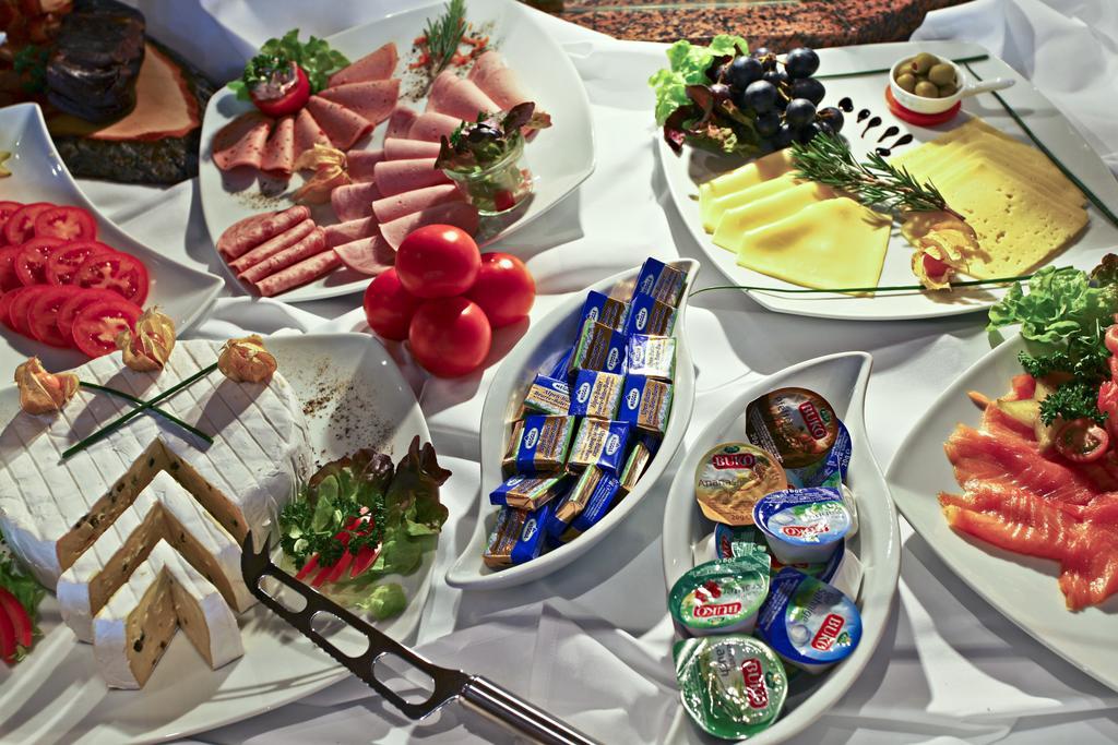 Ibis Styles Offenburg City Restoran gambar