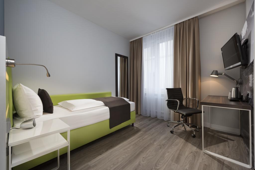 Ibis Styles Offenburg City Bilik gambar