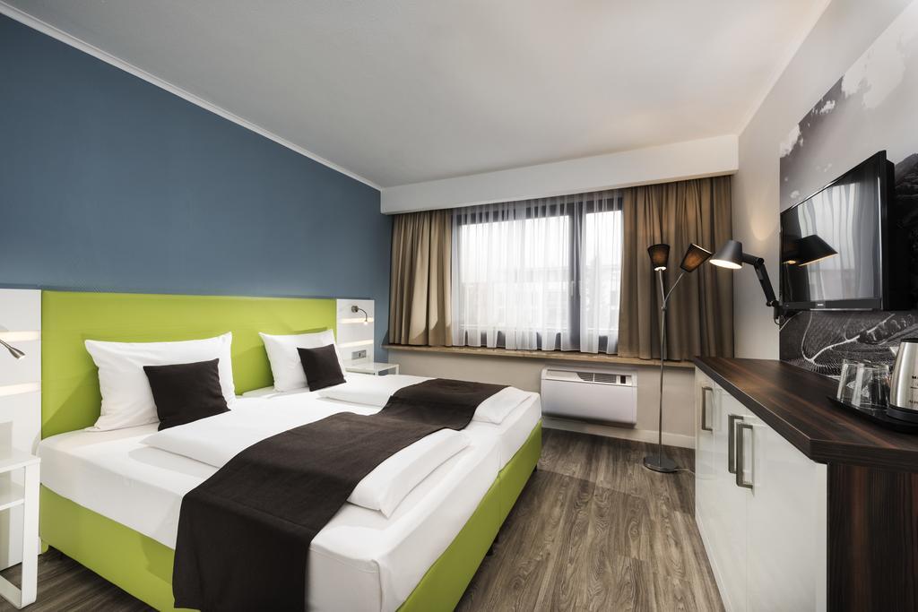 Ibis Styles Offenburg City Bilik gambar