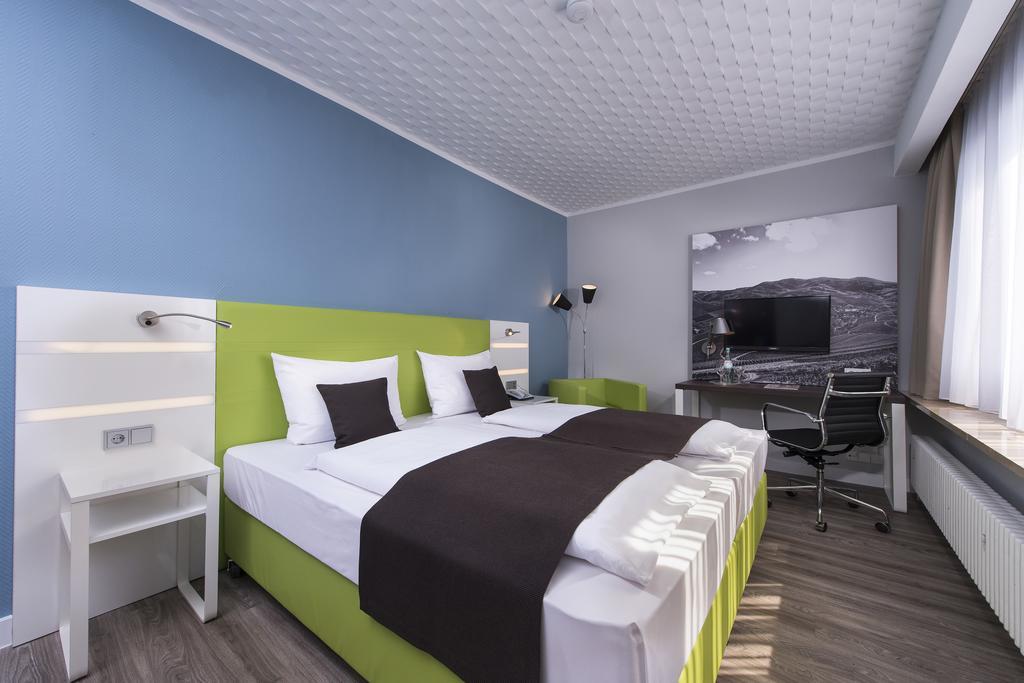 Ibis Styles Offenburg City Bilik gambar