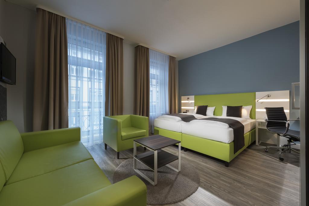 Ibis Styles Offenburg City Bilik gambar